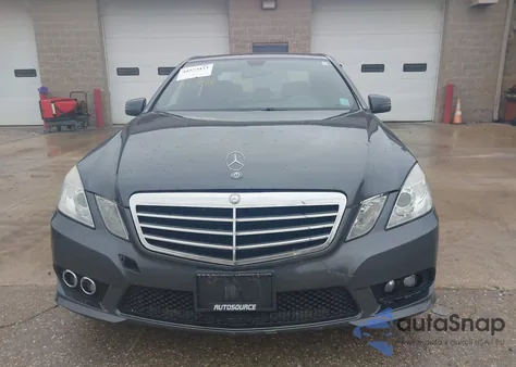 2010 Mercedes-Benz E 350 4Matic из США, поврежденный, VIN WDDHF8HB4AA132203